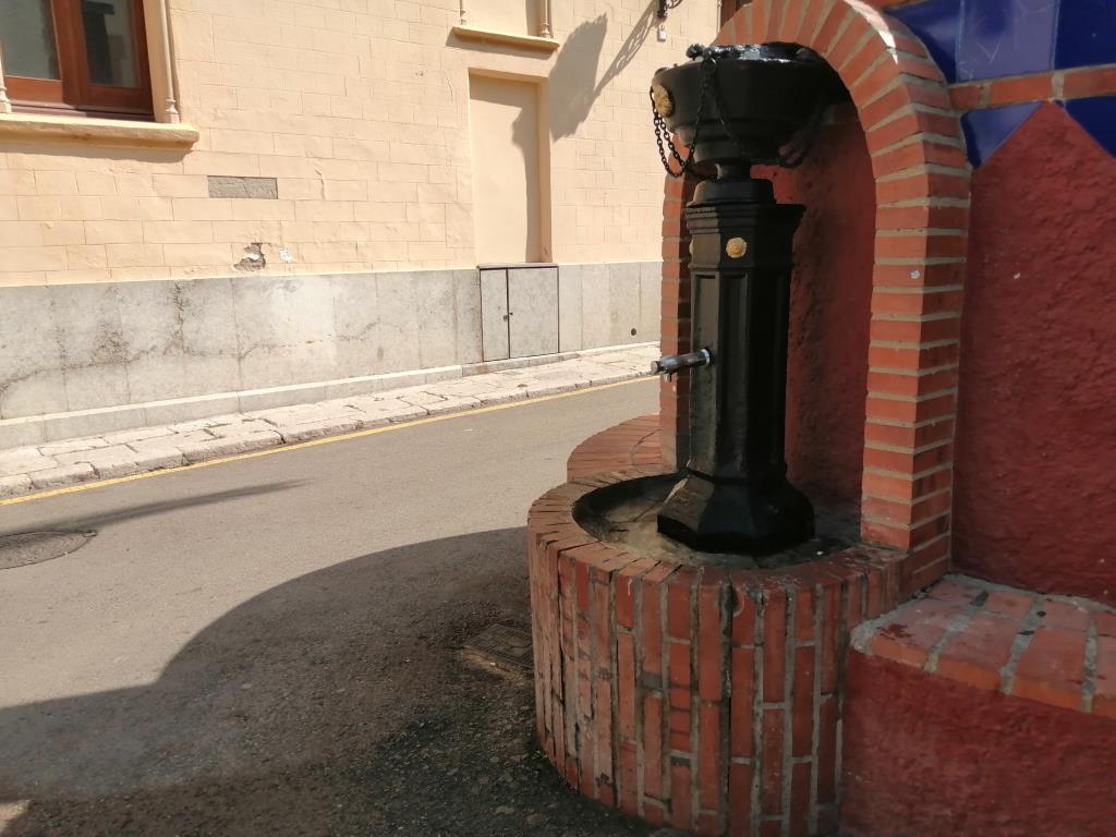 Sitges estrena fonts d’aigua mòbils per Festa Major per prevenir cops de calor. Ajuntament de Sitges