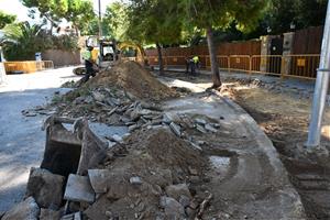 Sitges inicia obres de millora de voreres i paviment al Vinyet. Ajuntament de Sitges