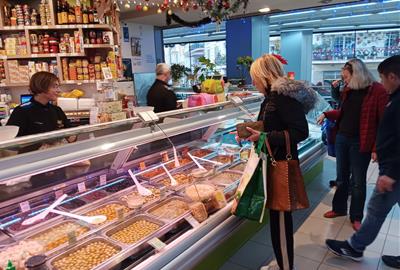 Sitges posa en valor el Mercat Municipal amb la campanya “Autèntic cada dia”. Ajuntament de Sitges