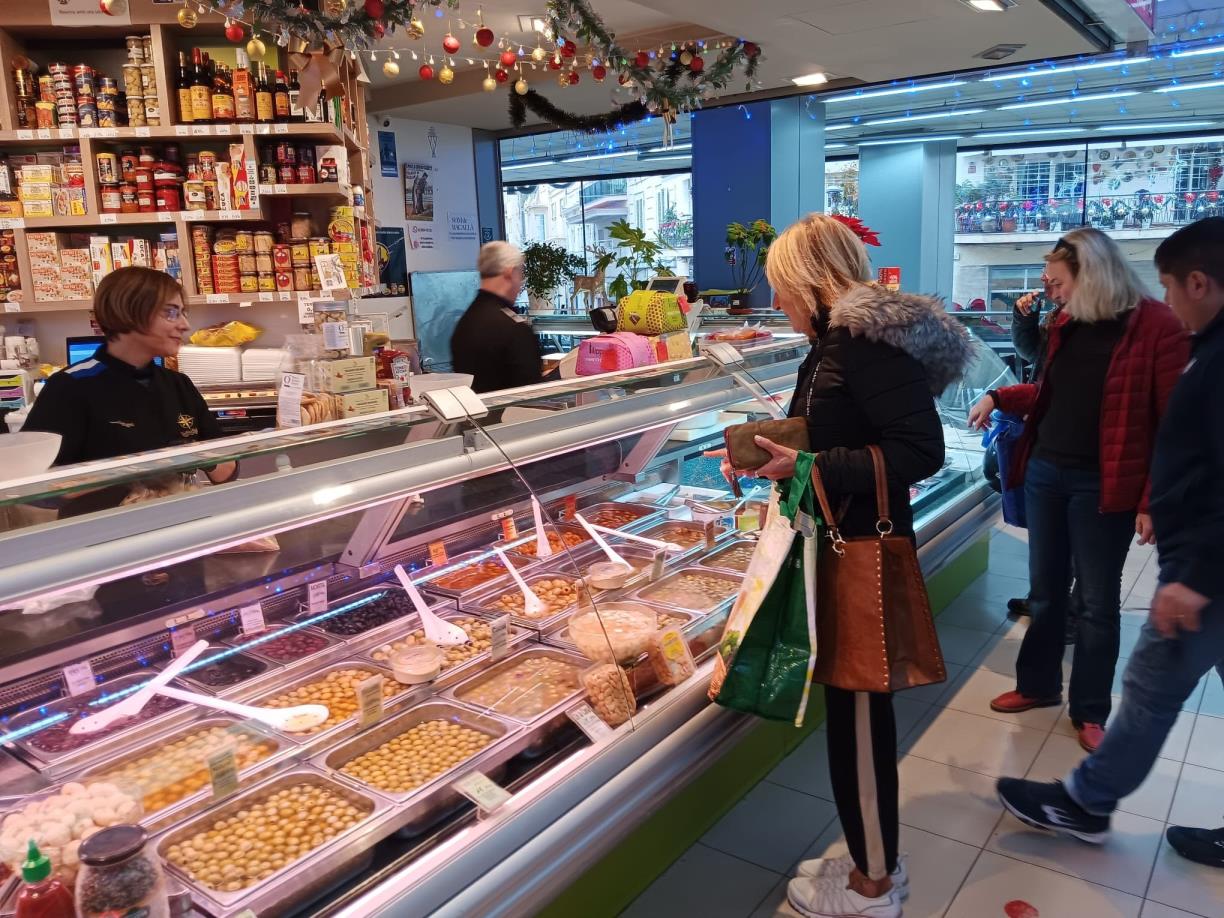 Sitges posa en valor el Mercat Municipal amb la campanya “Autèntic cada dia”. Ajuntament de Sitges