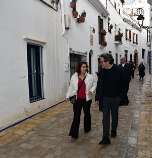 Sitges renova els carrers de la Carreta i Pau Barrabeitg amb 'paviment accessible i respectuós amb el patrimoni'. Ajuntament de Sitges