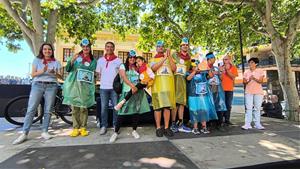 Un miler de participants “fan pinya” a la 81a Festa de la Bicicleta del Vendrell