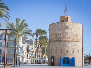 Un quart de segle de la Torre Blava: de defensa a temple de l'art marí. Ajuntament de Vilanova