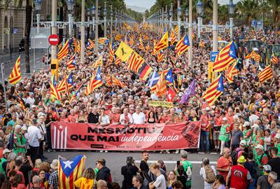 Unes 41.700 persones participen a les manifestacions de Barcelona, Girona i Tortosa, segons les fonts oficials. ACN