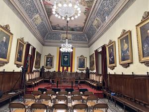 Vilafranca del Penedès inicia la reforma de la Sala de Plens de la Casa de la Vila. Ajuntament de Vilafranca