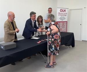 Vilafranca lliura les claus dels nous allotjaments temporals per a gent gran al carrer Vidal. Ajuntament de Vilafranca
