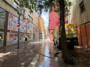 Vilafranca renova el contracte de neteja viària amb un increment del 15% i més personal