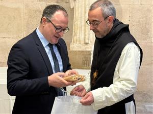 Vilanova i la Geltrú i Vila-real refermen a Poblet un agermanament amb més de quatre dècades d’història