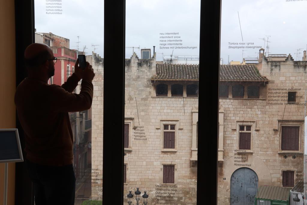 Vuit artistes contemporanis deixen la seva petjada en monuments i edificis patrimonials en el segon ‘Passat/Present’. ACN