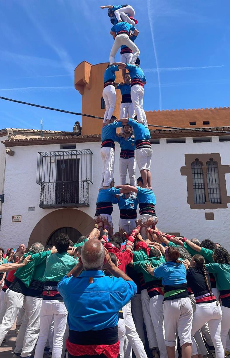 3d7 dels Castellers del Foix. Eix