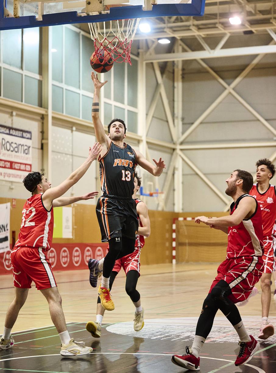  AB VENDRELL - CB SANT CELONI. Eix