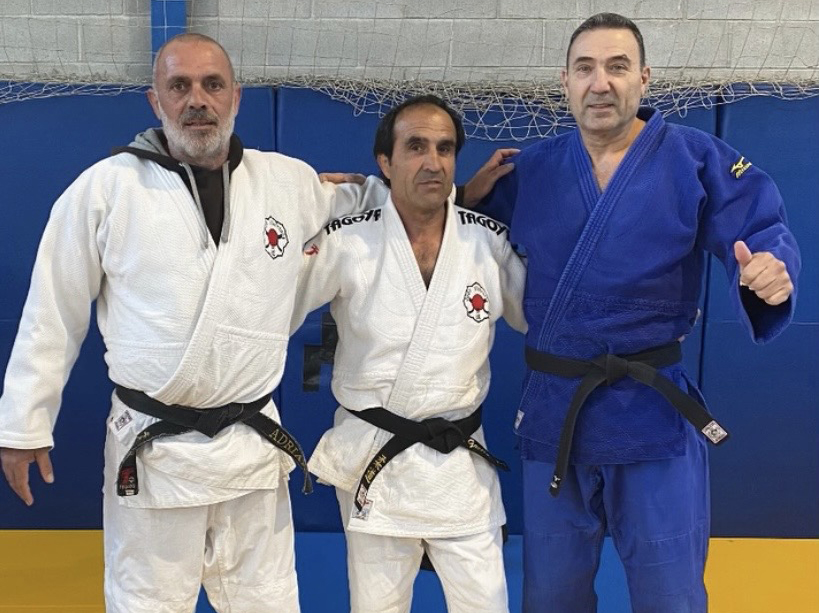 Adrián Marín, Javier Muñoz i Pedro García . Eix