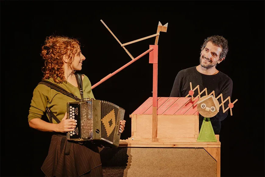 Festival Conte Va: Cinc minuts<br>DE_PAPER
