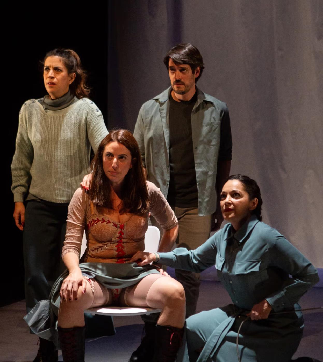 Batecs<br> DE NÍDIA TUSAL, ALBA FLOREJACHS, ARIANA RUGLIO i LARA DÍEZ QUINTANILLA