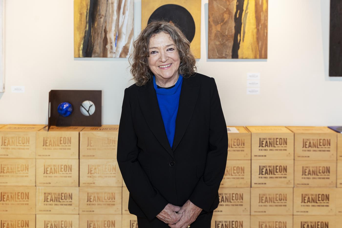 Jean Leon presenta l’exposició retrospectiva  de la pintora Assumpció Mateu