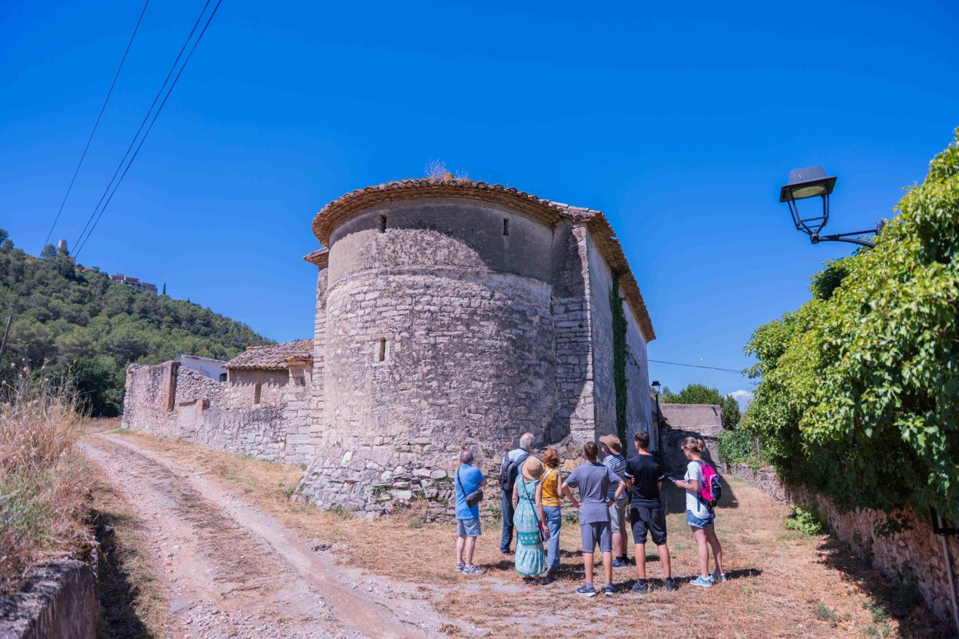 Visita guiada: poble medieval de Torre-ramona, sorprenent i misteriosa