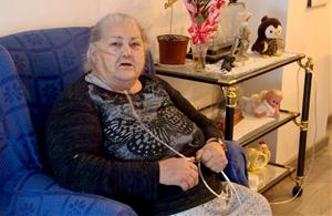 Ajornen per tercera vegada el desnonament d'una veïna de Vilanova de 89 anys amb dependència