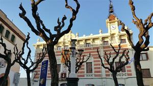 Ajuntament de Sant Pere de Ribes. Eix