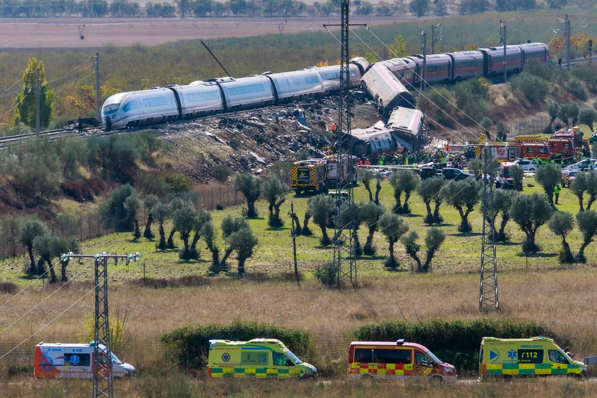 Almenys 68 morts i 15 ferits greus en l'accident ferroviari de Toledo. ACN