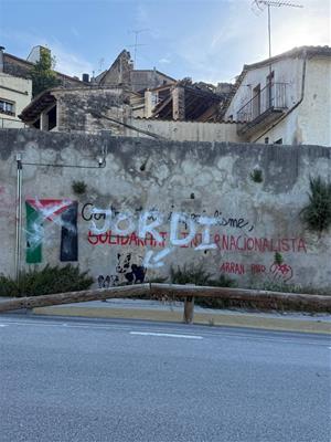Alternativa per Subirats-CUP denuncia insults, amenaces i pintades feixistes contra dos regidors del govern municipal