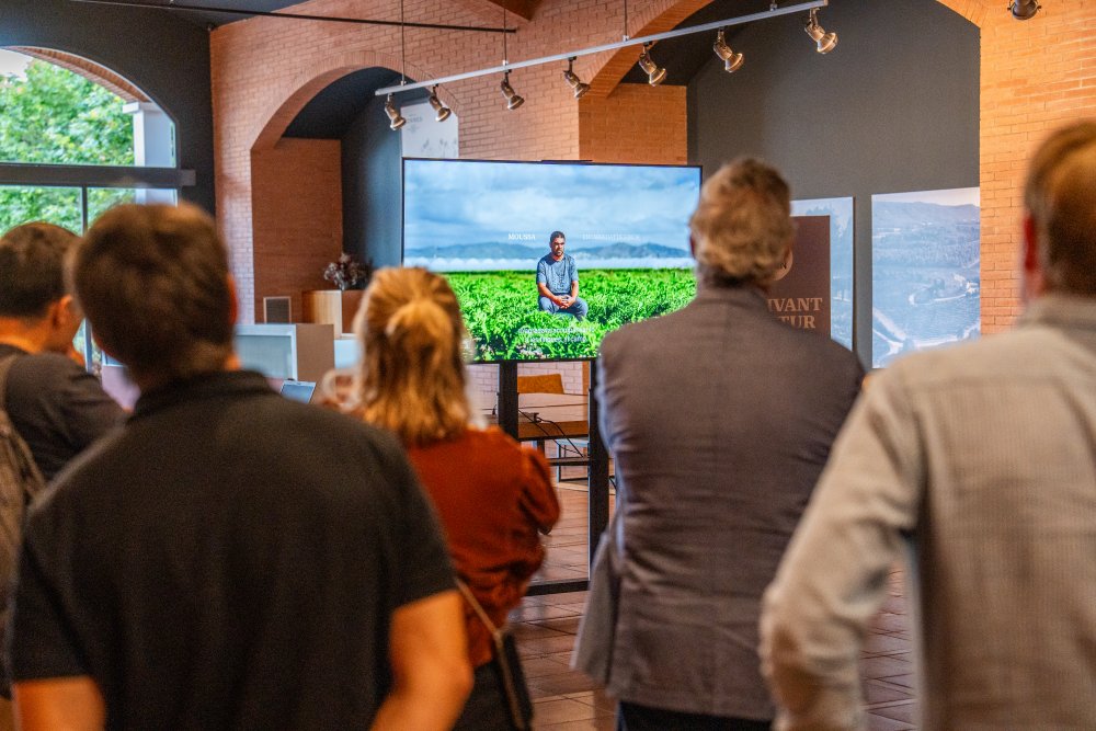 Ametller Origen presenta al Penedès el documental ‘Cultivant el futur’ i reivindica una agricultura innovadora i sostenible. Ametller Origen