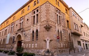 Antic Hospital de Vilafranca. Eix