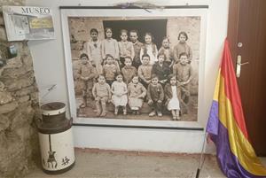 Asociación Escuela Benaiges. Eix