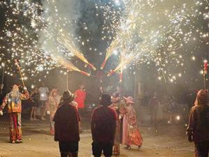 Canyelles ajorna el Correfoc de Festa Major per l'alt risc d'incendi i el trasllada a la tardor. Ajuntament de Canyelles