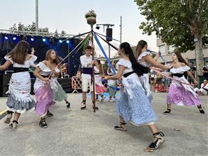 Canyelles celebra quatre dies de Festa Major Petita de Sant Nicolau amb tradició, cultura popular i activitats per a tots els públics. Ajuntament de C