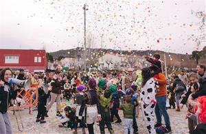 Canyelles obre el Carnaval del Garraf i el Penedès amb una rua espectacular