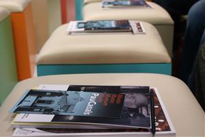 Catalunya es projecta al món fent difusió d'artistes universals “diferents”, la cultura popular i la varietat musical