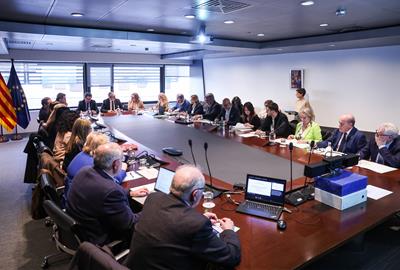 Catalunya tindrà vuit diumenges i festius amb comerços oberts el 2027 gràcies a la nova flexibilitat comercial. Generalitat de Catalunya