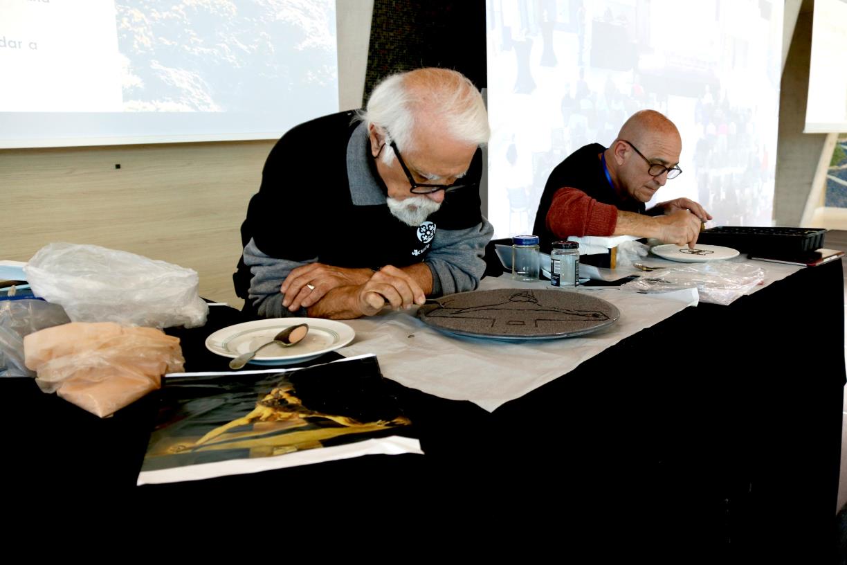 Catifaires d'arreu del món confien que el seu art serà reconegut Patrimoni Cultural Immaterial de la UNESCO al desembre. ACN