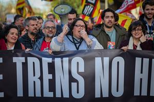 Clam multitudinari dels usuaris de Rodalies per denunciar el caos a la xarxa ferroviària. ACN