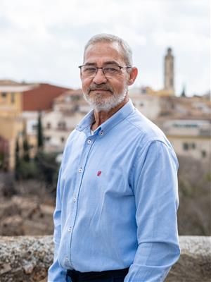 Clemente Rodríguez pren possessió com a nou regidor a La Bisbal del Penedès. EIX