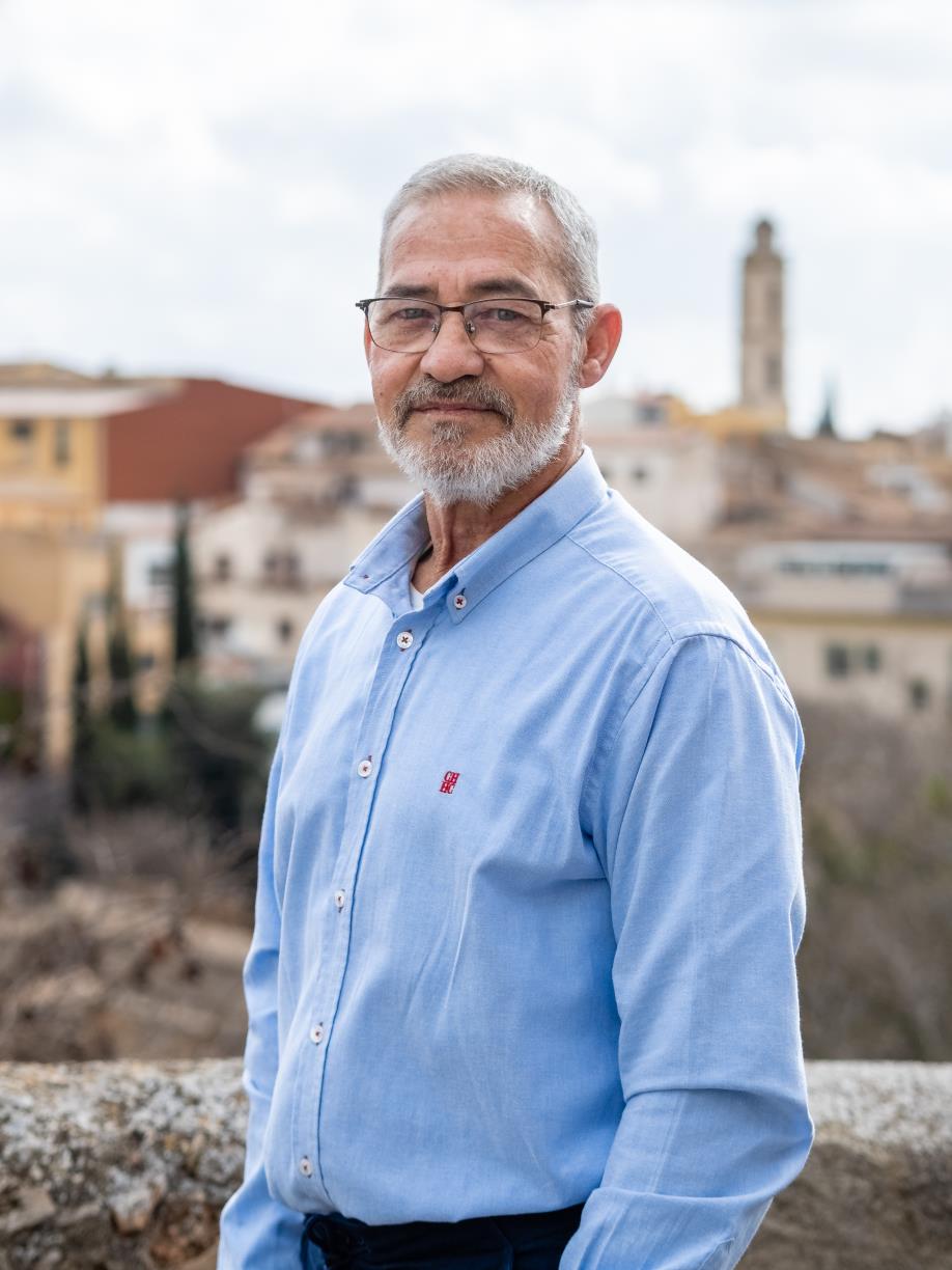 Clemente Rodríguez pren possessió com a nou regidor a La Bisbal del Penedès. EIX