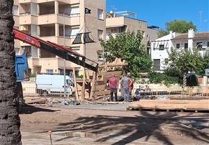 Construcció del parc infantil de la Plaça Valparaíso de Cunit