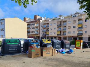 contenidors de brossa del Vendrell Rambla Cañas