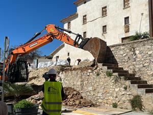 Cubelles reprèn les obres de la plaça del Castell integrant el patrimoni arqueològic. Ajuntament de Cubelles