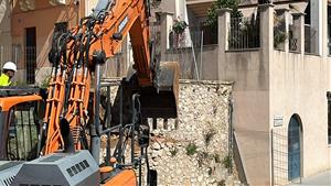 Cubelles reprèn les obres de la plaça del Castell integrant el patrimoni arqueològic