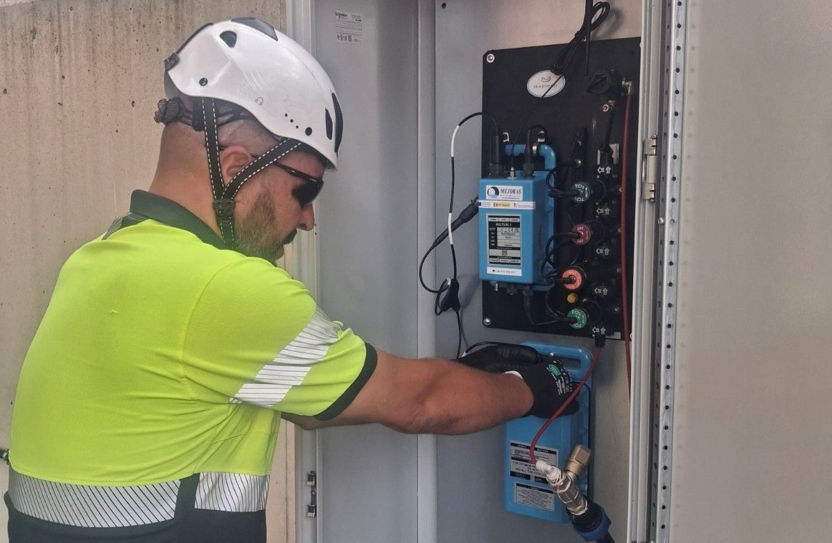 Cunit impulsa la digitalització del cicle urbà de l’aigua amb una inversió de més de 440.000 euros. Veolia