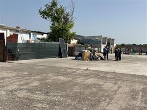 Desallotjat un assentament irregular al carrer dels Crespellins de Vilanova i la Geltrú . Ajuntament de Vilanova