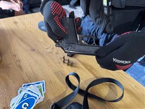 Desarticulen un grup criminal dedicat al tràfic de drogues a Vilanova del Camí i detenen tres persones