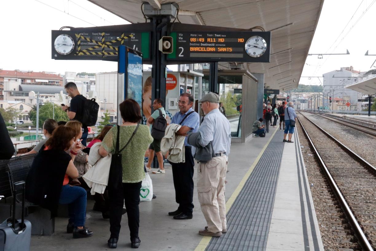 Dignitat a les Vies reclama al Govern que decreti el teletreball fins que es garanteixi una mobilitat 
