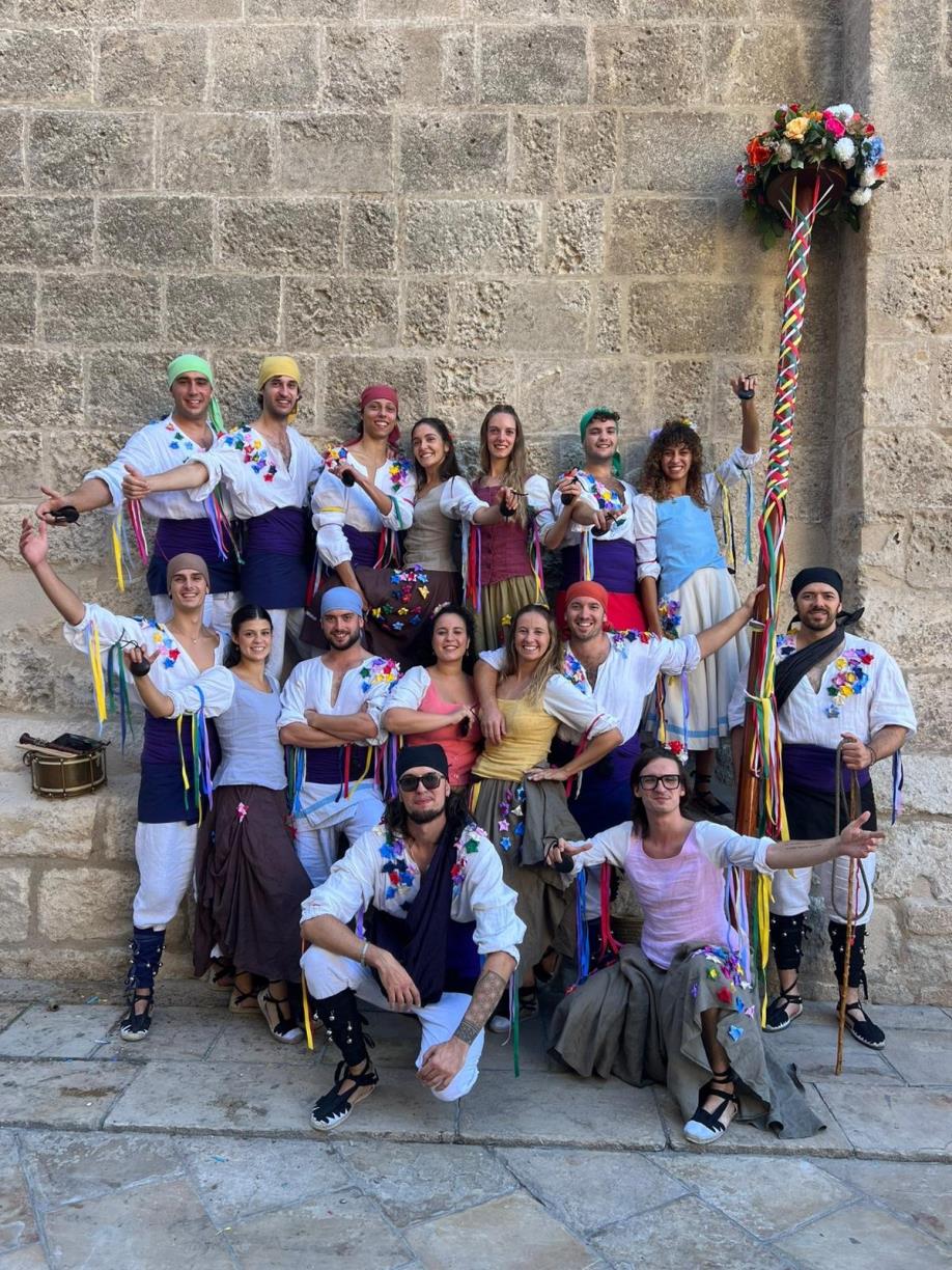 El Ball de les Gitanes de Vilafranca celebra 25 anys de la seva reinterpretació. EIX