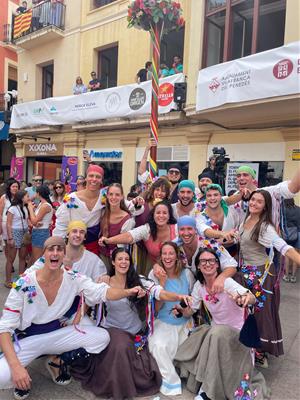 El Ball de les Gitanes de Vilafranca tanca el 25è aniversari amb una exposició i un documental. EIX
