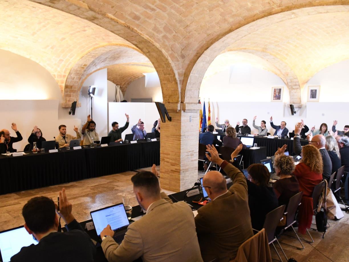 El Consell Comarcal del Garraf reforça la cooperació amb els ajuntaments i aprova nous convenis socials i ambientals. CC Garraf