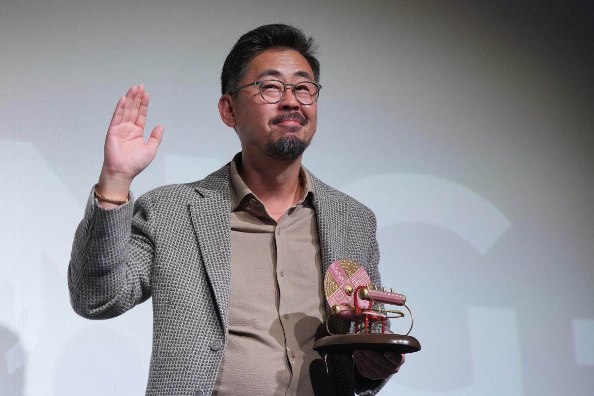 El director sud-coreà Na Hong-jin ha rebut aquest dilluns el Premi Màquina del Temps del Festival de Cinema de Sitges. ACN
