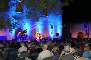 El Festival Música a les Vinyes continua a Torre-ramona amb Alba Careta Group i Carles Benavent & Roger Mas. Ajuntament de Subirats