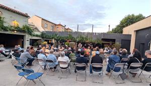El Festival Poesia a les Caves arrenca amb èxit a Recaredo i incorpora els guanyadors dels Jocs Florals. Ajt Sant Sadurní d'Anoia